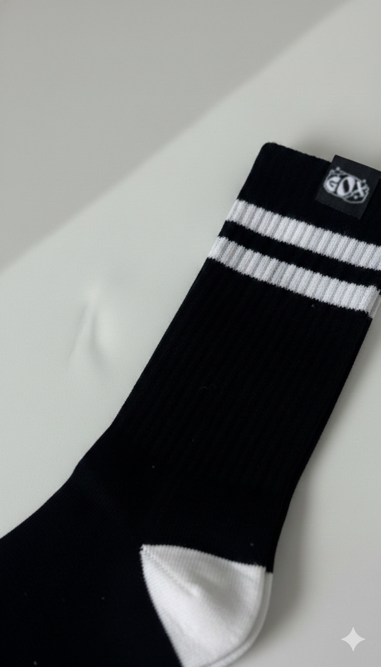 TrackLines Black - Premium Athletic Socks